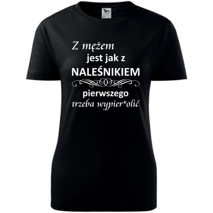 Czarna Damska koszulka taliowana - Z mężem jak z naleśnikiem.