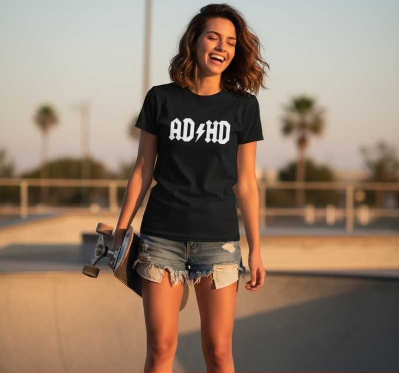 AD HD - Śmieszna Koszulka Damska - Prezent dla Fanki Rocka