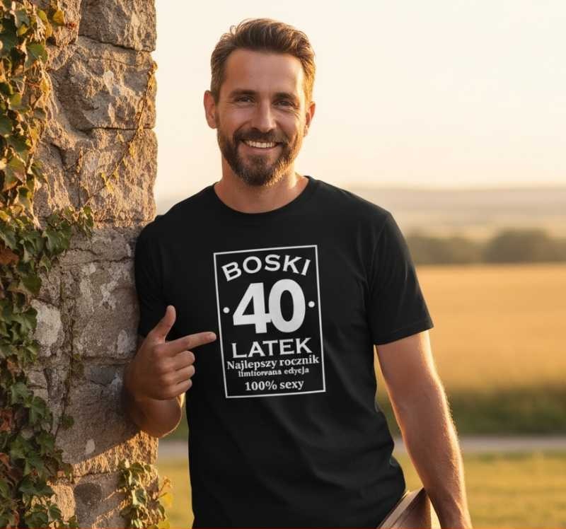 czarna Męska koszulka - Boski 40 - prezent na urodziny dla niego.