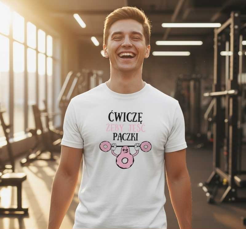 Ćwiczę, Żeby Jeść Pączki - Śmieszna Koszulka Męska - Na Siłownię